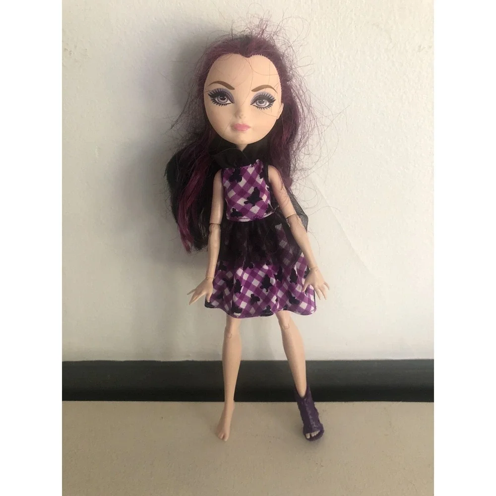 Ever After High Enchanted Picnic Raven Queen Doll - 2012 Mattel